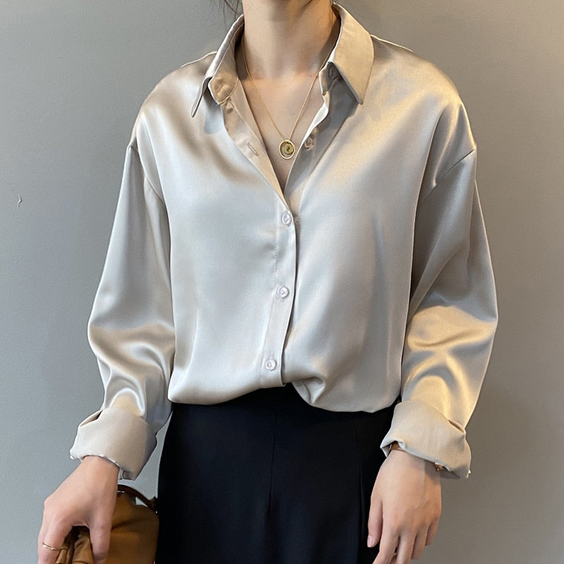 Long sleeve satin blouse (long)