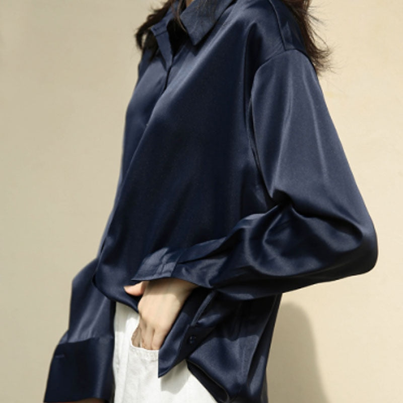 Long sleeve satin blouse (long)